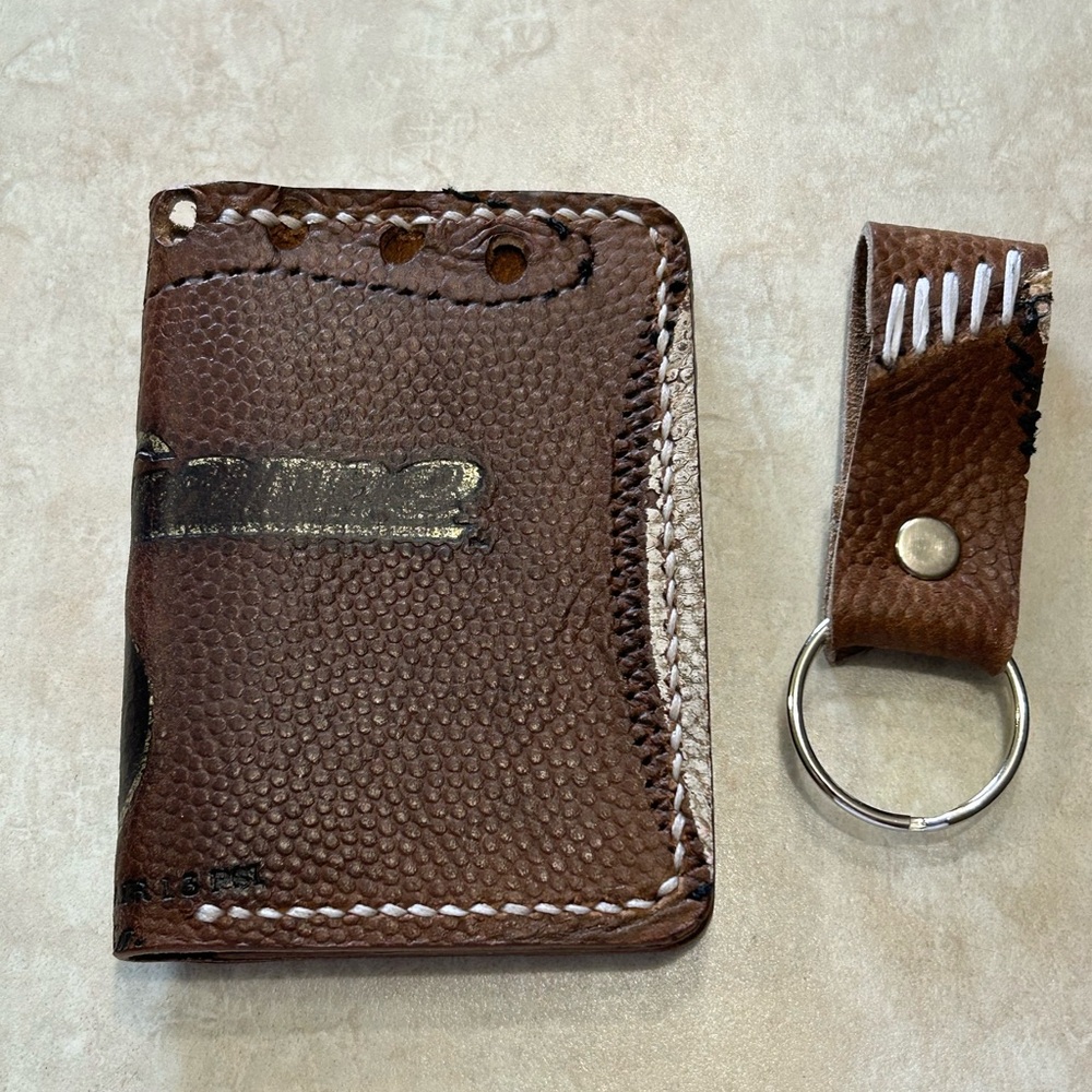 Vintage Football Genuine Leather Bifold Pocket Wallet Card Holder